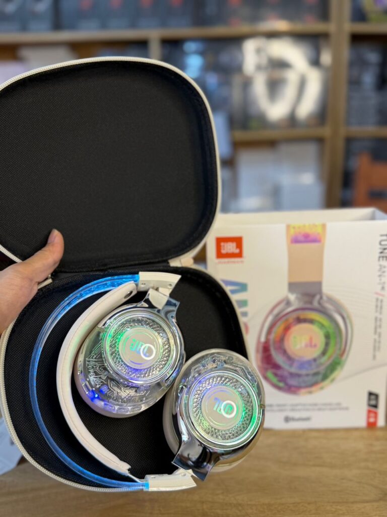 Casque JBL Tune 710BT (Sans Fil, Circum-aural)